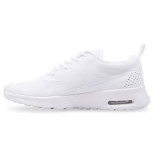 De schoenen zitten als gegoten en volgen de vorm van de voeten nauwgezet. Nike Air Max Thea White White White Hype Dc