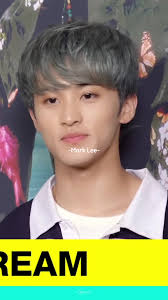 Mark Lee Saying Goodluck