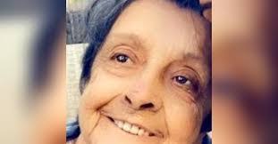 Tammy Rossetti's Instagram, Twitter & Facebook