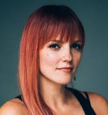 Linda Spriggs's Instagram, Twitter & Facebook