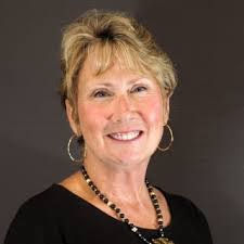 Faye Stringer's Instagram, Twitter & Facebook