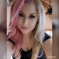 Carrie Beasley (@carrieb186)