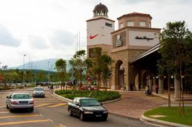 Johor premium outlet is the central shopping centre located at iskandar area in kulaijaya district. Johor Premium Outlets Home Facebook
