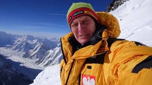 Dotychczas był to jedyny ośmiotysięcznik, który o tej porze roku opierał się ludzkiej sile, wyobraźni i odwadze, ale właśnie jesteśmy świadkami historii. Zdobycie K2 Artykuly Gazeta Krakowska