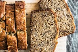 Each serving provides 334 kcal, 5g protein, 53g carbohydrates. Resep Mudah Membuat Roti Pisang Bisa Jadi Menu Sarapan Yang Enak