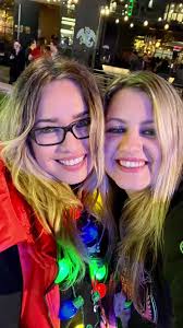 We had the best time Ice Skating at CityScape with the littles and their  friends! Let the Winter Adventures continue ❄️⛸️🎄 @jjsofficial22  @jamesisaac080 @Ianjacoby1 & my Güera @joanna_alarcon