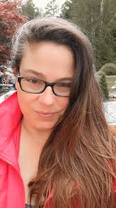 My sweet friend Casey did this experiment and I had to share it with you  guys! Maybe you don't have bad hair, but maybe it's your hair products!  Some of the most