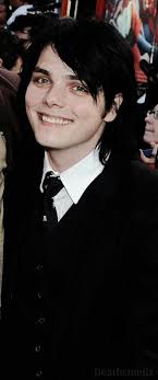 Kate Fuentes (katelynefuentes)