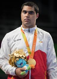 In table tennis we have two paralympic champions: Het Ontroerende Moment Waarop Florian Van Acker Gouden Medaille Opdraagt Aan Zijn Overleden Leraar Default Hln Be