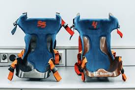 Choosing an aftermarket racing seat isn't as easy as just picking the nicest looking one. Mclaren Bcomp Use Natural Composite Fibers In F1 Racing Seat Compositesworld