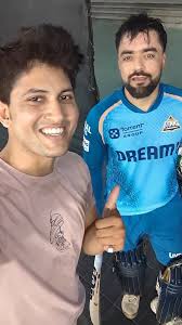 Met charming @rashid.khan19 ♥️, ( Also ) #shubhamgill #saikishore  #mohammadsiraj #parthivpatel #joshbuttler