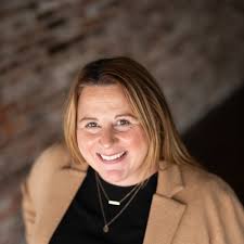 Tracy Downing, PCC, BCC