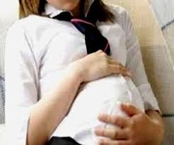 छह महीने की गर्भवती 13 साल की किशोरी ने की आत्‍महत्‍या, दिल्‍ली में हुआ था  गंदा काम - thepublictime