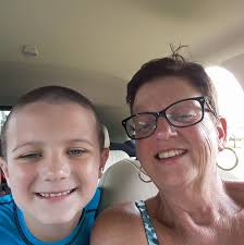 What are the best places for happy hour with appetizers in Murrells Inlet?