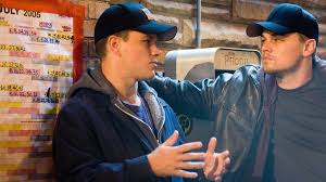 Der brutale bostoner mafiaboss frank costello hat es geschafft, mit colin sullivan einen seiner treuesten männer bei der städtischen polizei einzuschleusen, um stets auf dem laufenden über die. Departed Unter Feinden Rakuten Tv