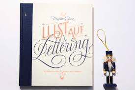 Handlettering eignet sich nicht nur für geburtstagskarten oder eigens gestaltete geschenkanhänger, man damit so gut wie alles schöner beschriften. Mit Welchem Handlettering Buch Beginnen Meine 5 Favoriten Creatipster
