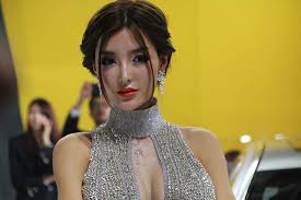 那些年被车展捧红的车模[29]- 中国日报网