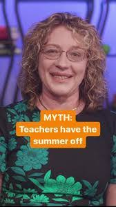 Crystal Lanham's Instagram, Twitter & Facebook