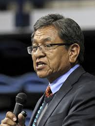 Begaye vetoes change to tribe's employment law