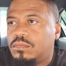 Myles Garrett's 5-sack lead is crazy 😂