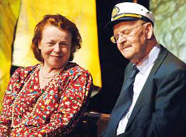 Découvrez sa biographie, le détail de ses 41 ans de carrière et toute son actualité. Iva Janzurova Mela S Partnerem Dve Dcery Ale Na Radnici Ji Nedostal Nasehvezdy Cz