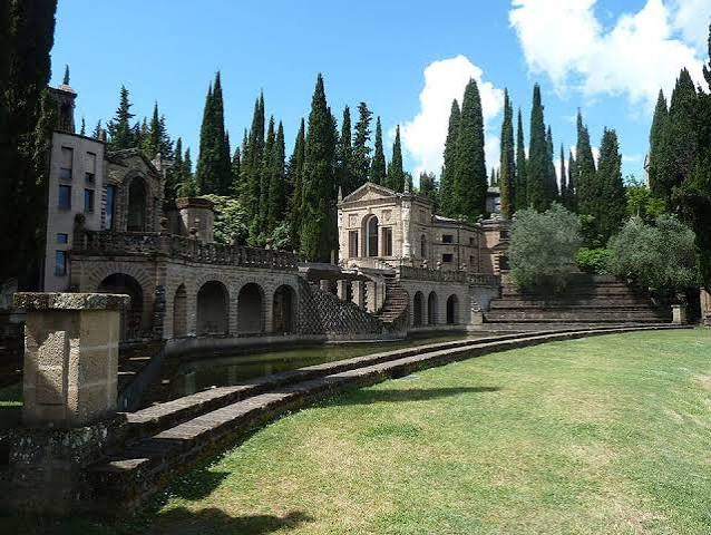 Follies | Great Gardens of the World