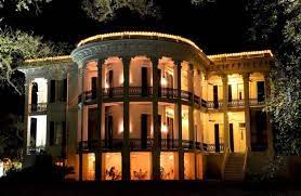 13 Haunted Places In Louisiana Where You Can Stay The Night If You Dare Haunted Places Most Haunted Places Mansions
