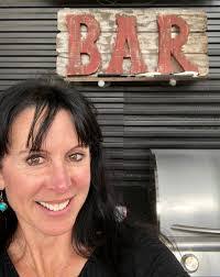 Wendy Land's Instagram, Twitter & Facebook