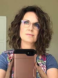 This bunk bed with closing doors create an instant hideout for kids or an  escape for adults looking to hide from their kids. 🤣 I renovated a former  closet to create these