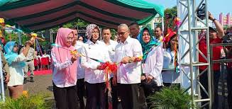 Tempat makan di pasar modern bsd dimulai dari wakacao yang bertempat di ruko pasar modern bsd, sektor 1, jl. Job Fair Tangsel Buka 10 003 Lowongan Kerja Serpong Update