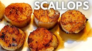Again, get your skillet nice and hot and coat it with a bit of oil in a thin, even layer. Seared Scallops With Garlic Butter Sauce Simple Recipe In 5 Minutes Youtube