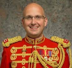 Lt. Col. Ryan Nowlin pays tribute to his BGSU roots as he takes command of  the U.S. Marine Band