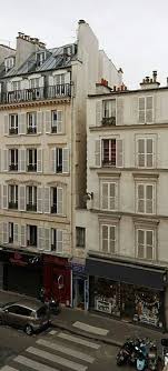 39 Rue Du Chateau D Eau Paris La Plus Petite Maison Chateau D Eau Chateau Ile De France