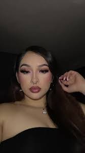 Desiree Barragan's Instagram, Twitter & Facebook