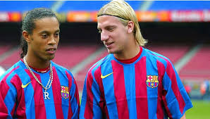 Отметок «нравится», 503 комментариев — maxi lopez (@officialmaxilopez) в instagram: Football Memories On Twitter Did You Remember Maxi Lopez Playing For Fc Barcelona Footballmemories Operazionenostalgia Messi Ronaldinho Etoo Deco Fcb Fcbarcelona Catania Sampdoria Mesqueunclub Forcabarca Viscabarca Barca Maxilopez