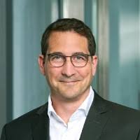 200+ "Priester" profiles