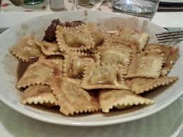 Unica nota dolente di questa ricetta sono i tempi di preparazione che. Agnolotti Al Sugo Di Brasato Foto Di L Angolo Di Parin Torino Tripadvisor