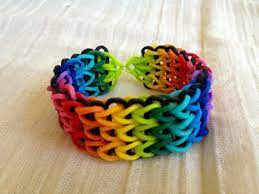 Salut tout le monde je vais vous présenter comment faire un bracelet losange en élastique. Comment Faire Des Bracelets En Elastique Tuto Et Quelques Jolis Modeles