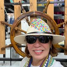 Cervantinos: Hoy nuestra gran amiga y compañera Nancy Mercado está de  fiesta!! Le dá otra vuelta al Sol!! Nancy te deseamos un feliz día de  cumpleaños lleno de mucha salud,amor,alegria,esperanza,paz,que todos tus