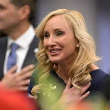 State Senator Lauren Book Wants to Make Revenge Porn a Felony After Being a  Victim of It Herself | Glamour