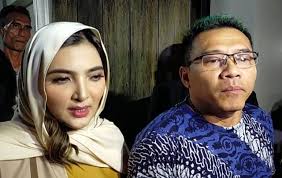 Get in touch with ashanty (@ashantyshanty) — 5786 answers, 40202 likes. Berobat Ke Turki Ashanty Mampir Lebaran Di Dubai