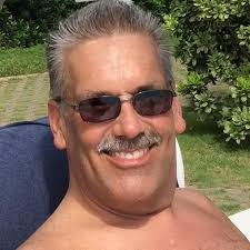 Bruce Seefeldt's Instagram, Twitter & Facebook