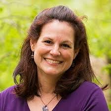 Heather Sanderson's Instagram, Twitter & Facebook