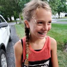 Jillian Crum's Instagram, Twitter & Facebook