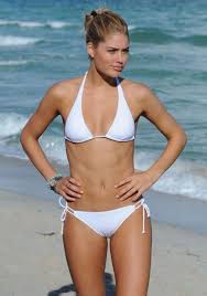 Looking for more camel toe? Show Your Cameltoe
