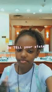 Serena Boswell's Instagram, Twitter & Facebook