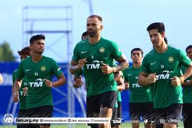 Jun 10, 2021 · pemain harimau malaya liridon krasniqi, brendan gan dan de paula giat menjalani latihan bagi mengharungi baki kempen kelayakan kali ini. Malaysia Tanpa Brendan Gan Berdepan Uae