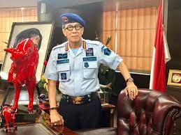Laoly, sh, m.sc bisa terpilih kembali sebagai. Biografi Yasonna H Laoly