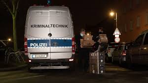 Wir haben aktuell leider keine wohnungen in diesem bezirk. Explosion In Schoneberg Haftbefehl Gegen 29 Jahrigen Erlassen Rbb24