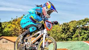 Make social videos in an instant: Mariana Pajon Sufre Caida En La Final Del Mundial De Bmx As Colombia